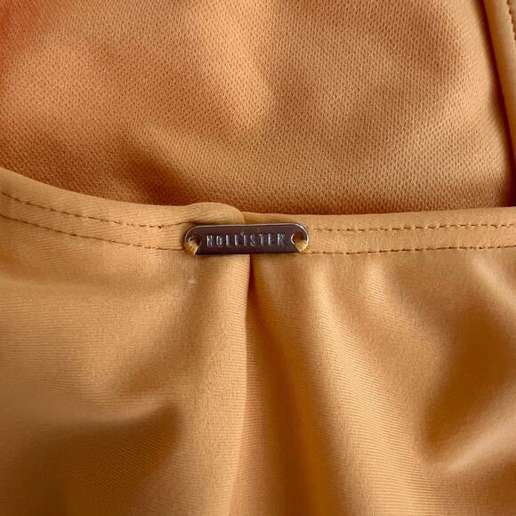 HOLLISTER Solid Orange Criss Cross Back One Piece Swimsuit Size S - Picture 4 of 9